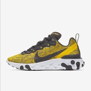 Nike React Element 55 size 5
